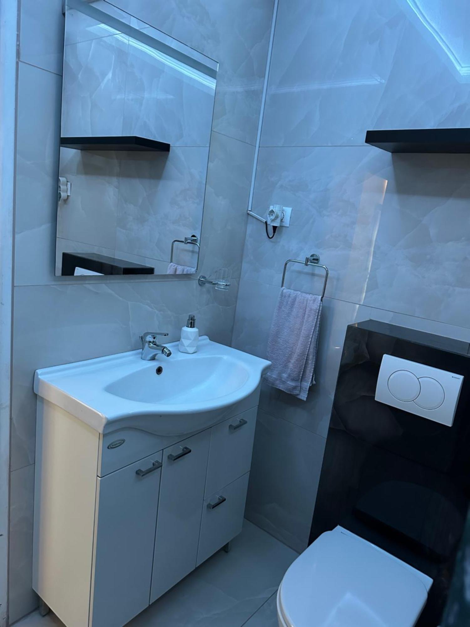 Apartment Ground Floor With Parking Erny Pula Ngoại thất bức ảnh